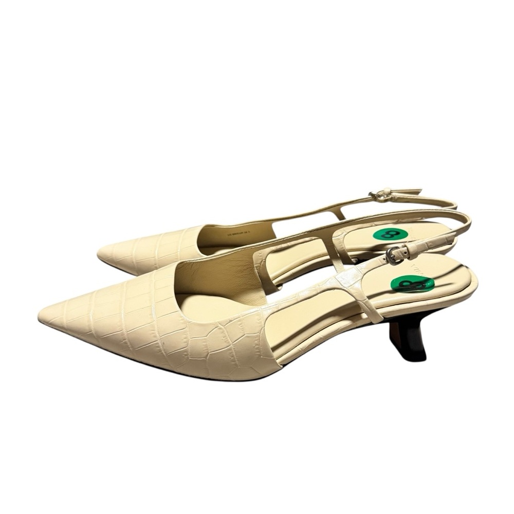 Vince Bianca Croc Leather Slingback Pump Pointy Toe Kitten Heel Cream Size 8 NWT - Picture 4 of 9